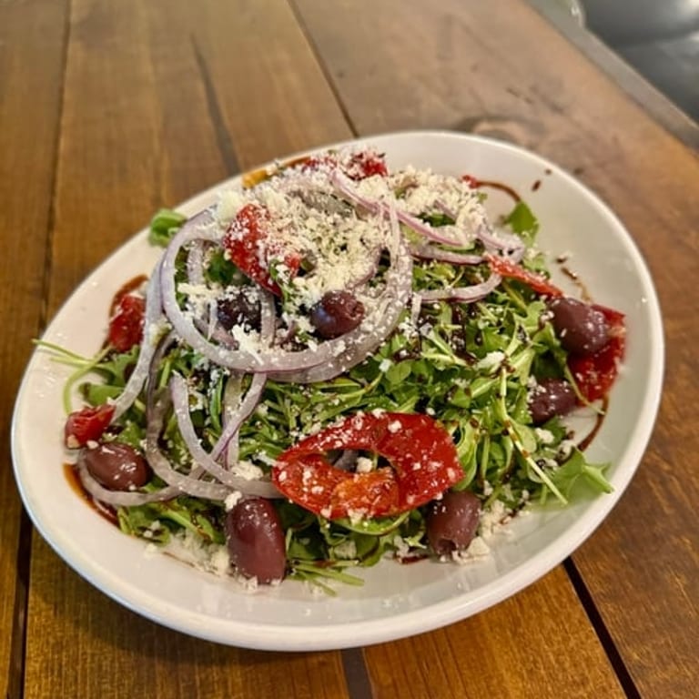 Fresh Caesar Salad: A Classic Italian Favorite